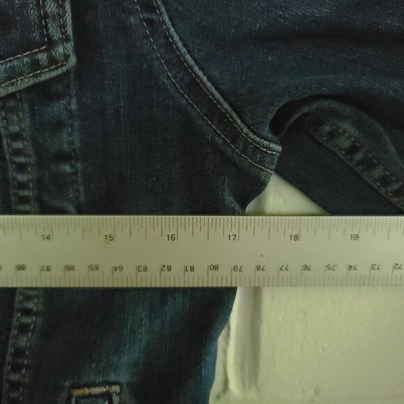 LEVI STRAUSS Women's NWT Original Trucker Crop Denim Jacket Sz S Blank Tab RARE - Picture 8 of 16